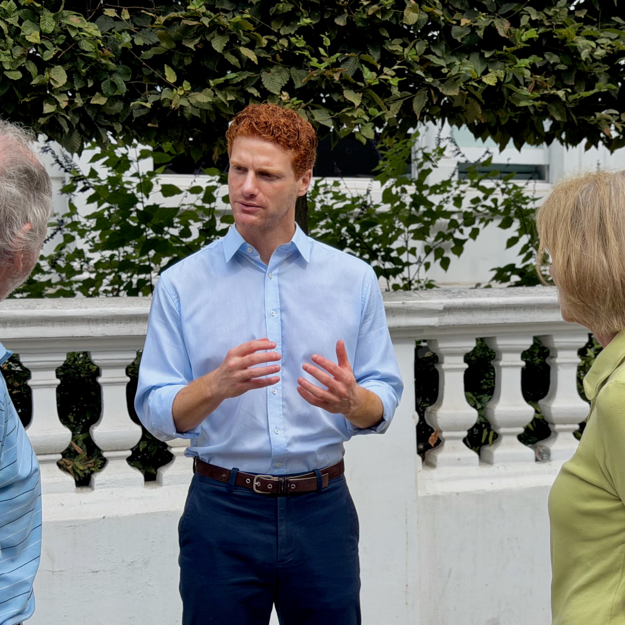 Marc Goldfinger, Conservative Councillor for Norland Ward, speaking with residents